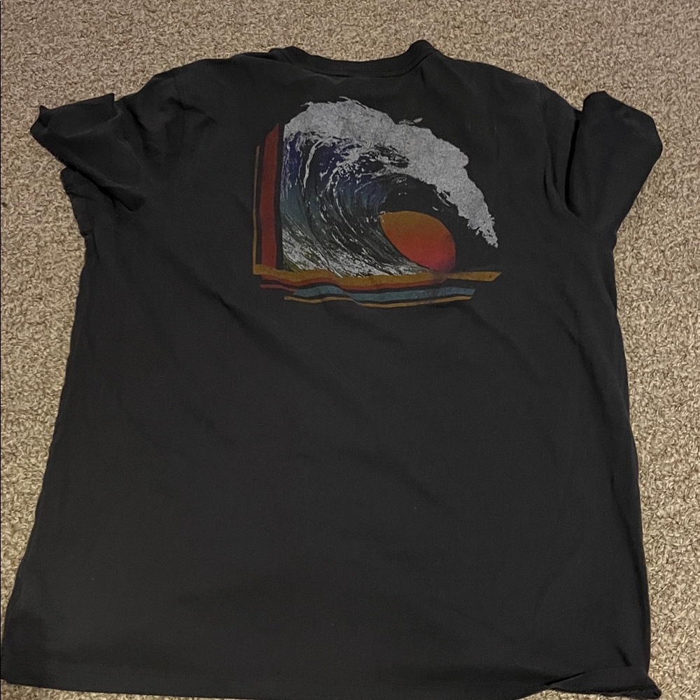 Old Navy Black Tee with Sunset Graphic - Picture 2 of 2